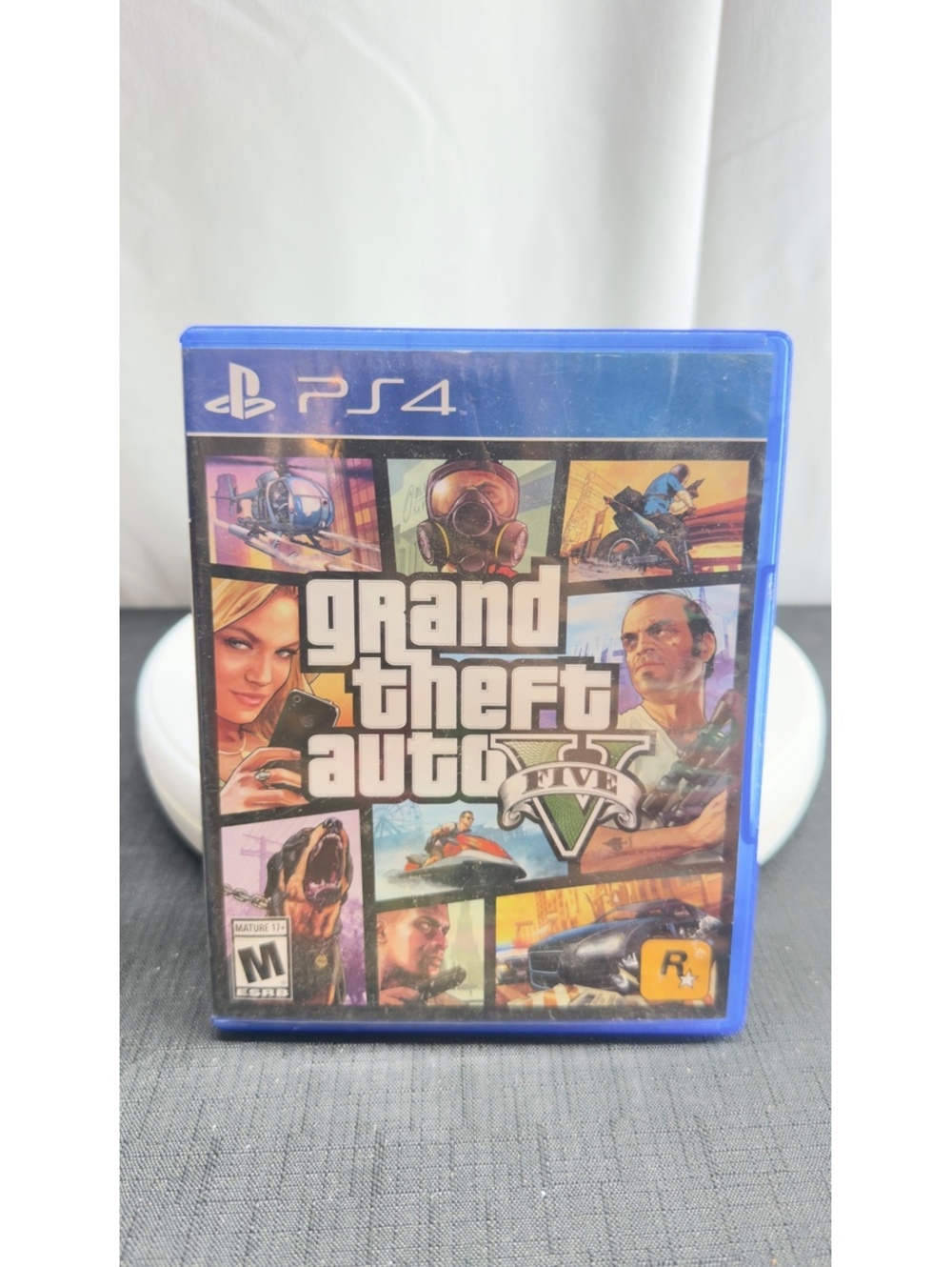 Grand Theft Auto V Five - Sony PlayStation 4 - Rockstar Games PS4